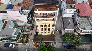 s hotel nha trang