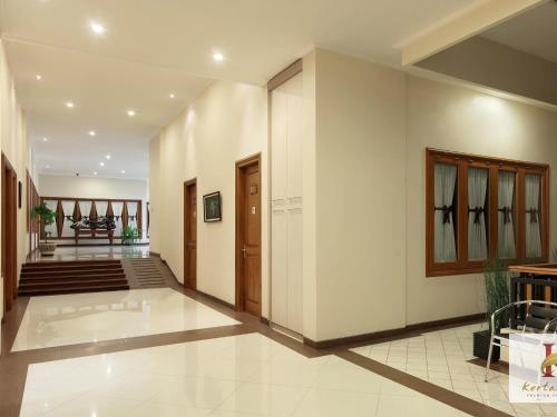 kertanegara premium guest house