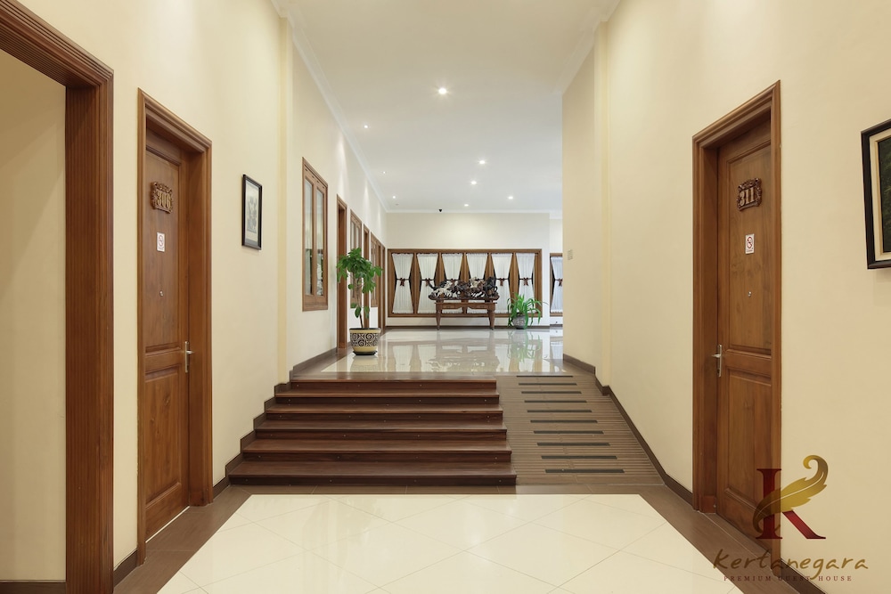 kertanegara premium guest house