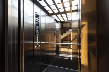 sapphire hotel
