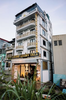 Doris Luxury Hotel,,5 star