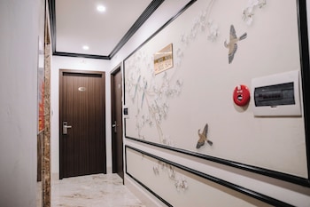 doris luxury hotel