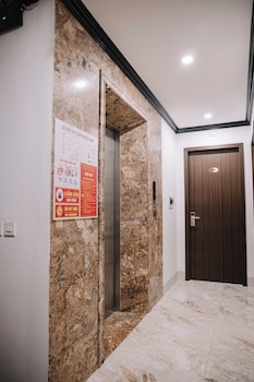 doris luxury hotel
