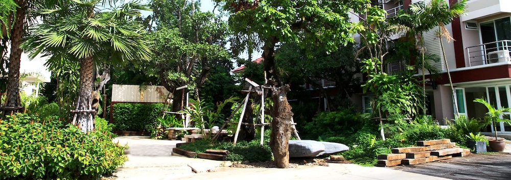 the loft resort bangkok