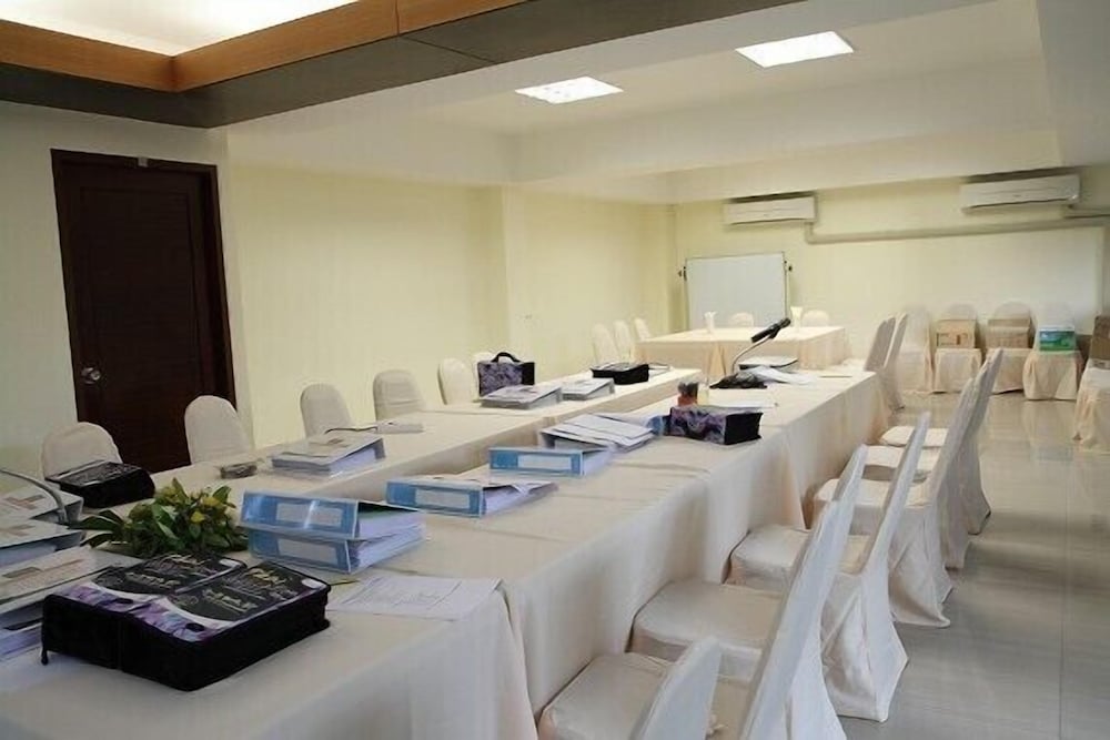 the loft resort bangkok