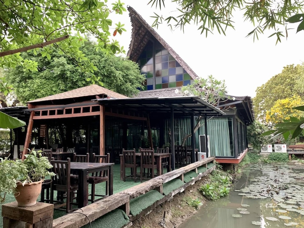 the loft resort bangkok