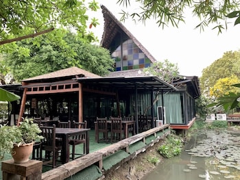 the loft resort bangkok