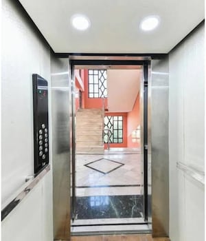 Hotel The First,,2 star