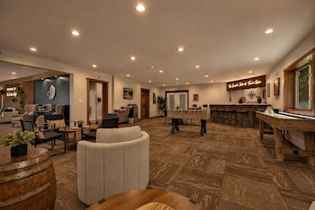 the sandbar lodge at torch lake