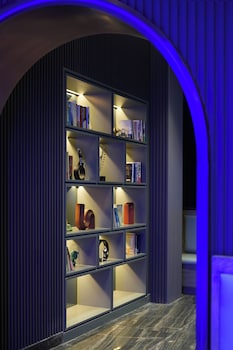 beijing mooncome hotel