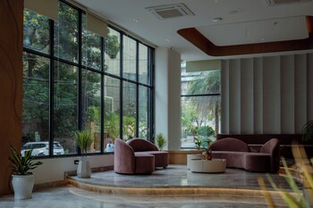 regenta place hitech city hyderabad a royal orchid hotels brand