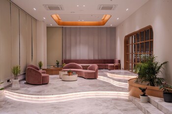 regenta place hitech city hyderabad a royal orchid hotels brand