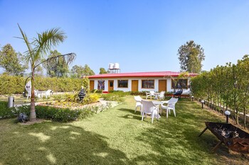 wild hibiscuss resort