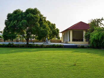 vijay vilas by arow hotels and resorts