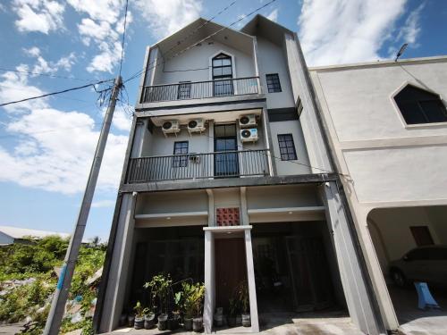 malano residence