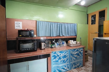 el gordos seaside adventure lodge