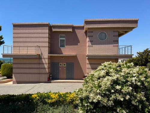 khazri resort and villas