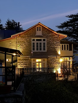 deodar manor a luxury stay in khajjiar