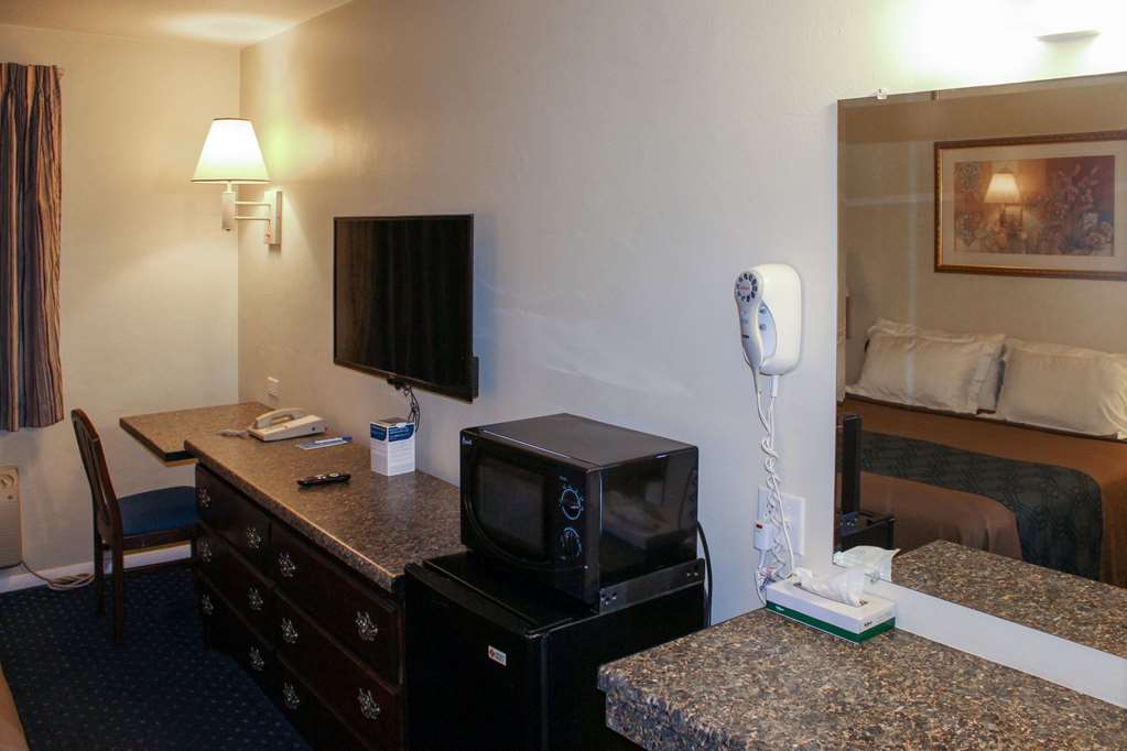 central phoenix hotel