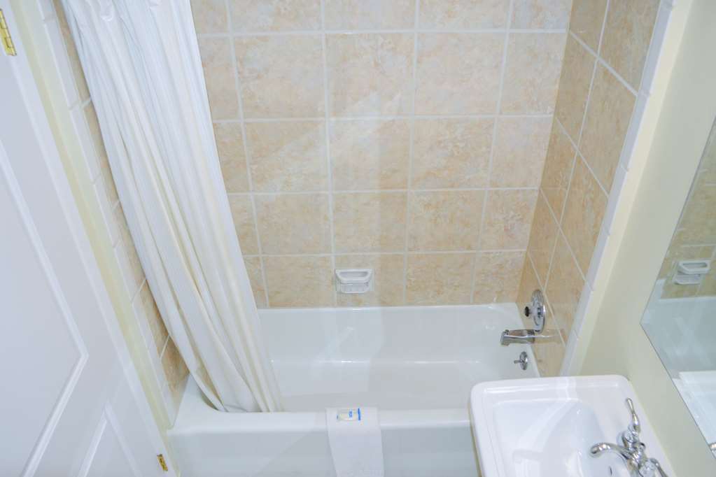 central phoenix hotel