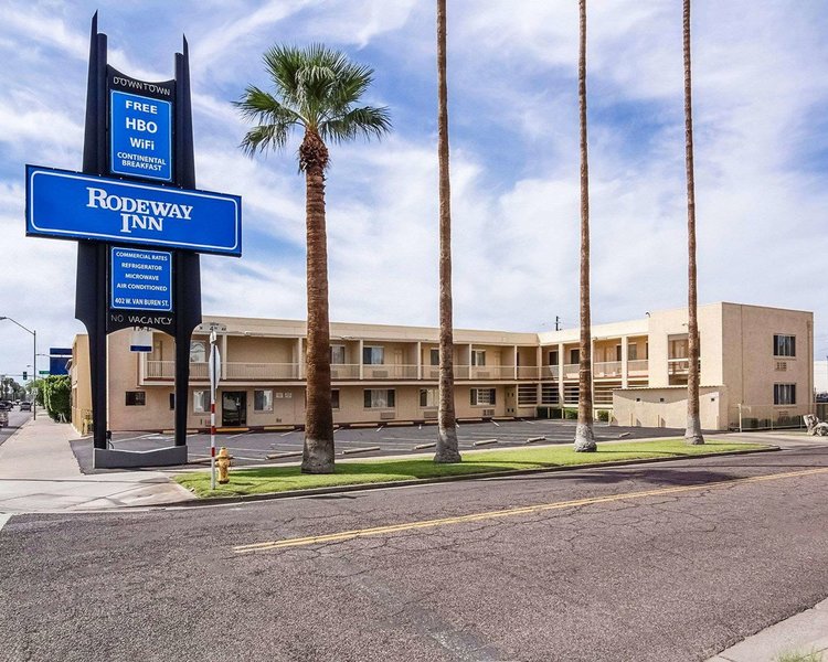 central phoenix hotel