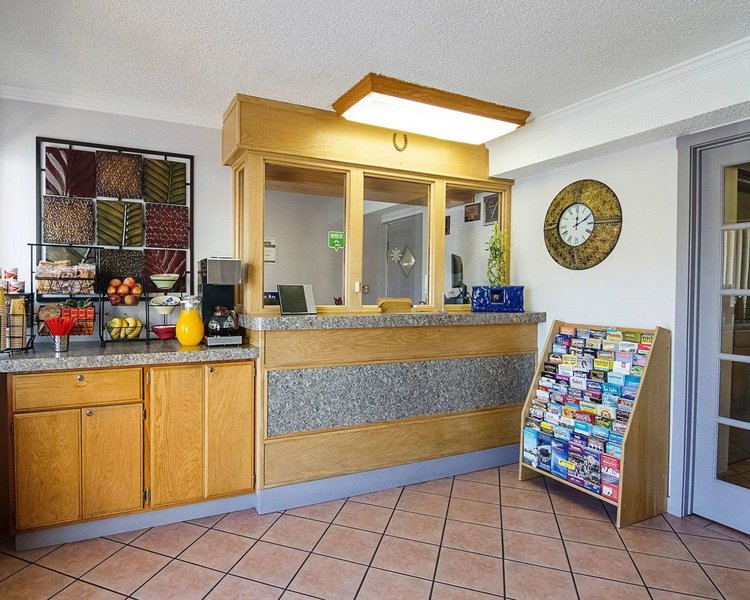 central phoenix hotel