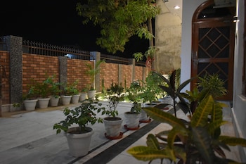 aadvik residency