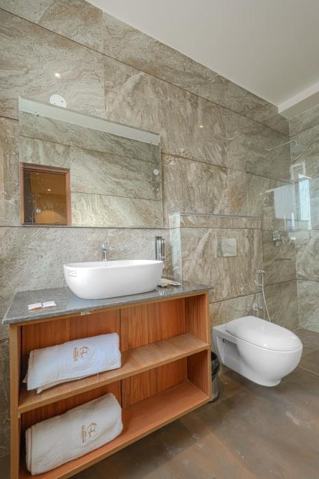 hotel tranquil airport road mohali chandigarh