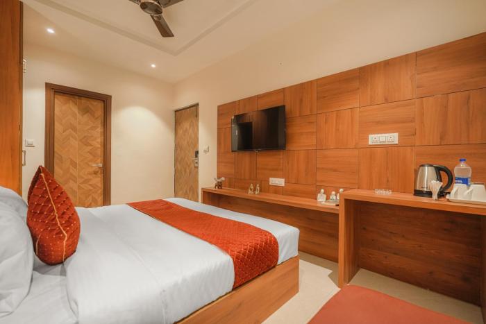 hotel tranquil airport road mohali chandigarh