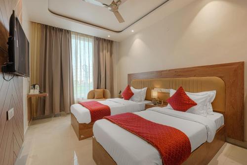 hotel tranquil airport road mohali chandigarh