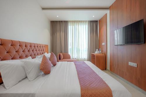 hotel tranquil airport road mohali chandigarh
