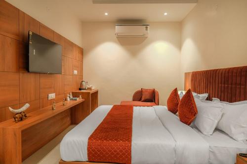 hotel tranquil airport road mohali chandigarh