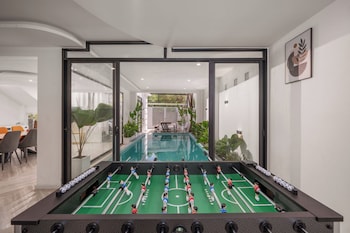 cam on luxury pool 4br villa by the beach