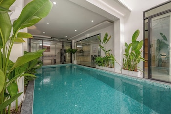 cam on luxury pool 4br villa by the beach