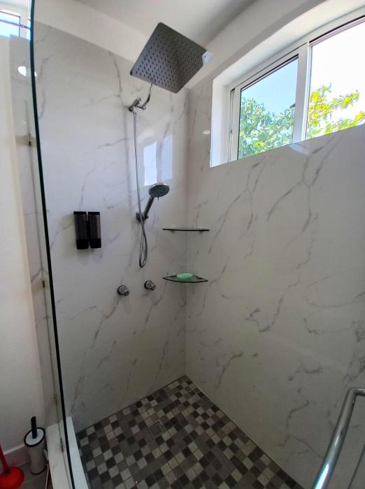javiellie luxury villa