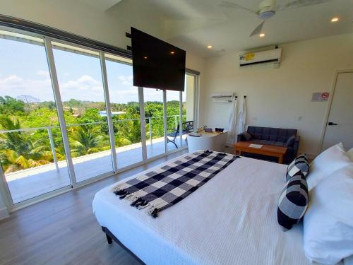 javiellie luxury villa