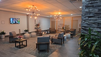 fairbridge inn and suites will rogers airport restaurant and bar