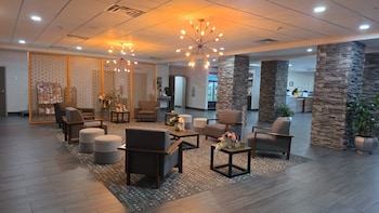 fairbridge inn and suites will rogers airport restaurant and bar