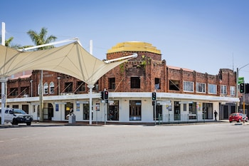 the coffs hotel