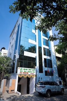 sri sai saara inn