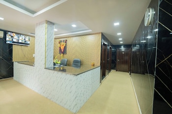 sri sai saara inn
