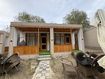 the gurdi retreat