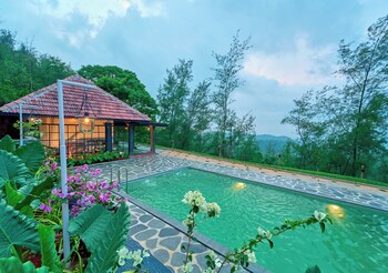 Whispering Hills Attappadi By Voye Homes,,2 star
