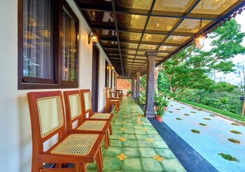whispering hills attappadi by voye homes