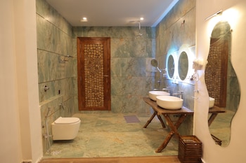 baagh in the wild resort and spa