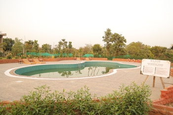 baagh in the wild resort and spa