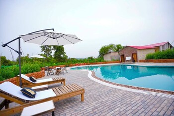 baagh in the wild resort and spa