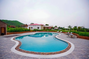 baagh in the wild resort and spa