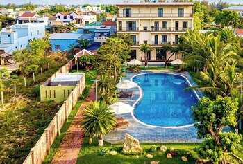 An Velora Boutique Hotel,,3 star