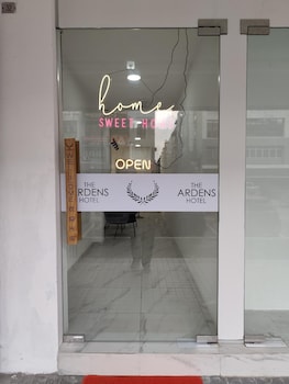 The Ardens Hotel - Permas Jaya,,2 star